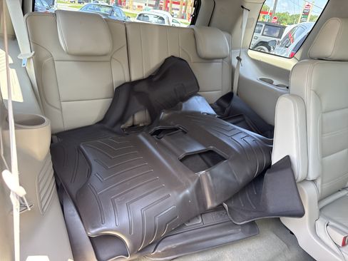 Used 2017 GMC Yukon Denali w/ Open Road Package RWD image 37