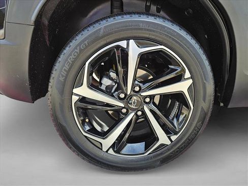 Used 2023 Chevrolet TrailBlazer RS AWD/4WD image 9
