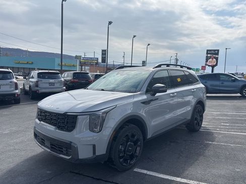 Used 2024 Kia Sorento X-Line EX image 7