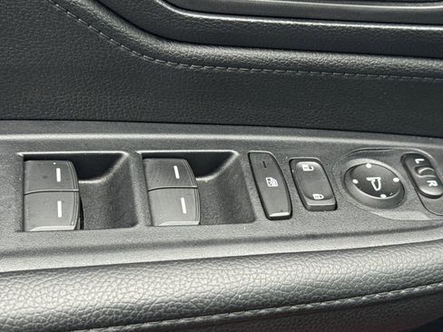 Used 2025 Honda Odyssey Sport-L image 12