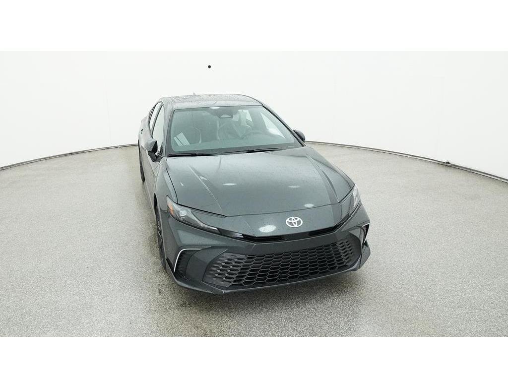 Used 2025 Toyota Camry SE FWD image 17