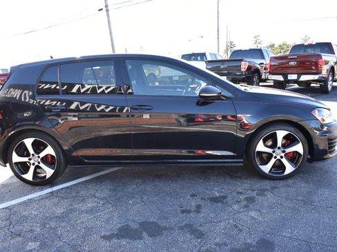 Used 2017 Volkswagen GTI S image 5