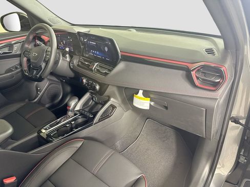 New 2026 Chevrolet TrailBlazer RS w/ Driver Confidence Package FWD image 27