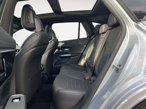 Used 2026 Mercedes-Benz GLC 300 4MATIC image 13