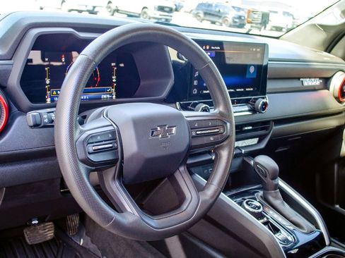 Used 2023 Chevrolet Colorado Trail Boss w/ Advanced Trailering Package image 15