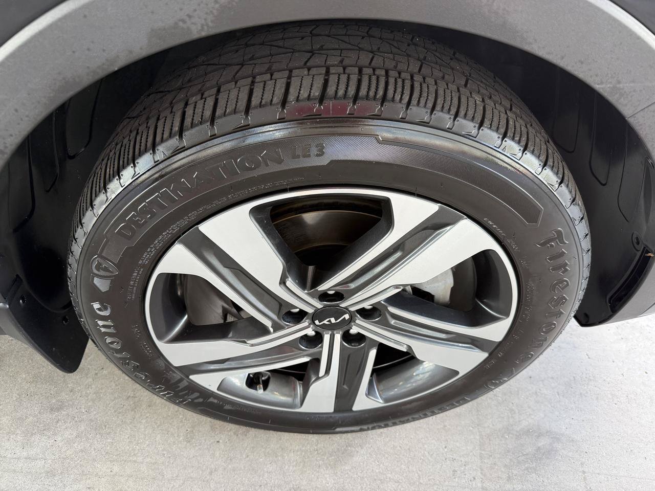 Used 2022 Kia Sorento AWD SX Prestige Plug-In Hybrid image 56
