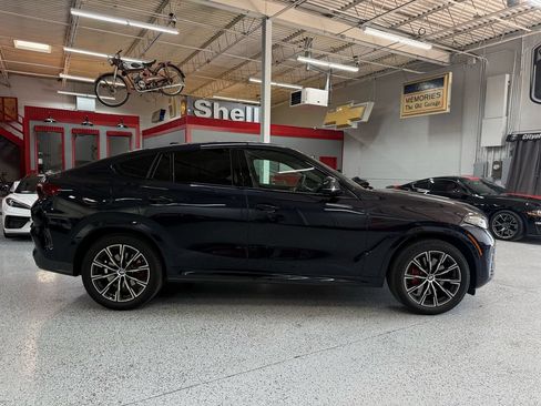 Used 2024 BMW X6 xDrive40i w/ Premium Package AWD/4WD image 6