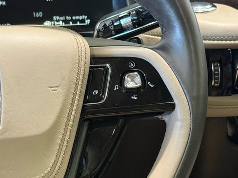 Used 2022 Lincoln Aviator Reserve w/ Equipment Group 201A image 18
