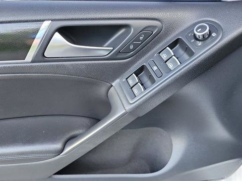 Used 2013 Volkswagen GTI Driver's Edition FWD image 6
