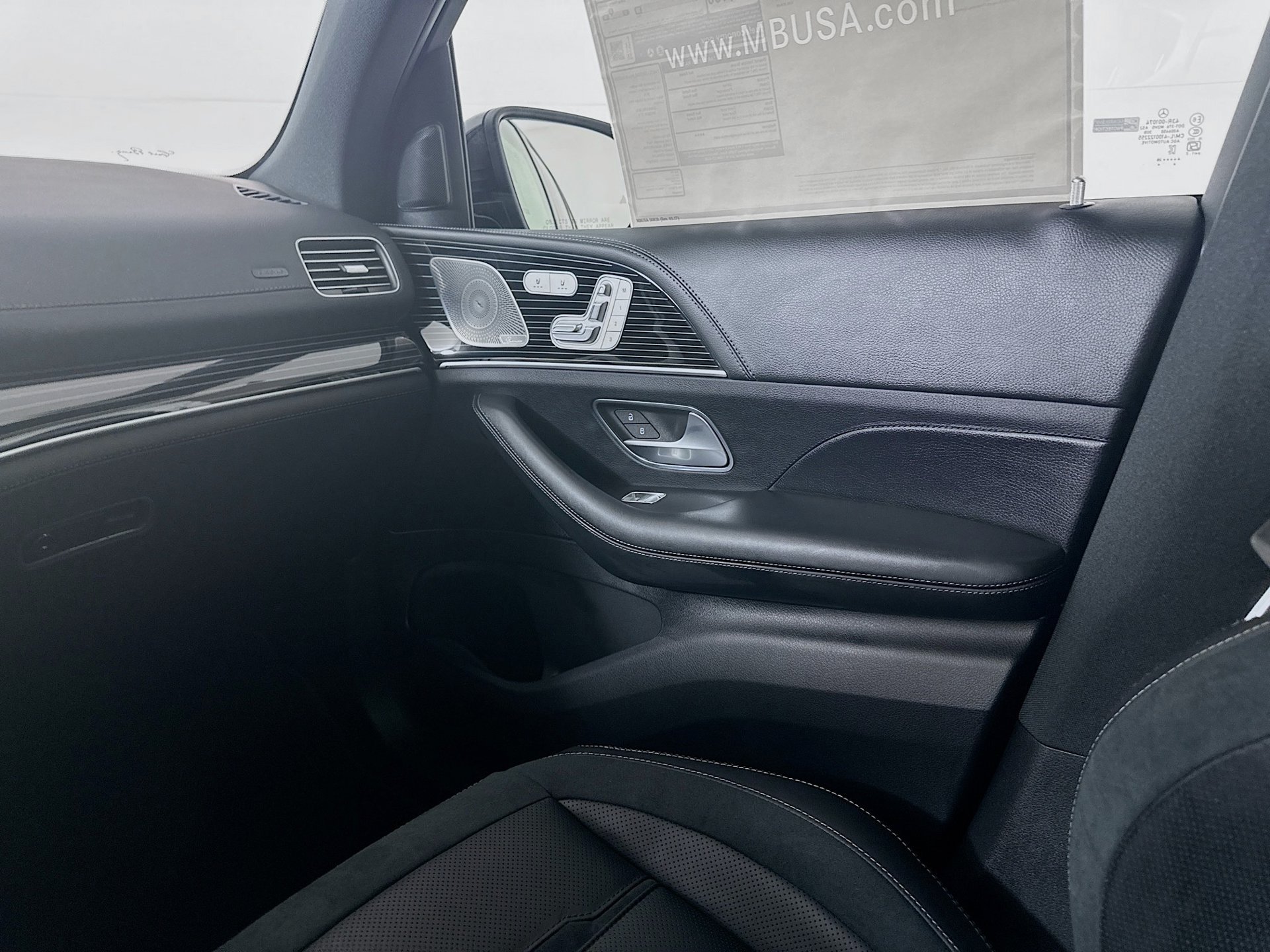 New 2026 Mercedes-Benz GLE 53 AMG 4MATIC image 26