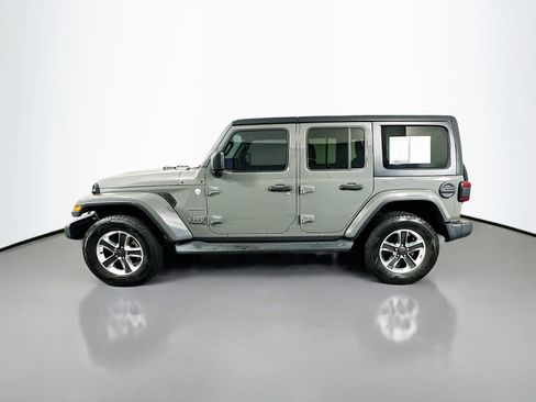 Used 2021 Jeep Wrangler Unlimited Sahara AWD/4WD image 4