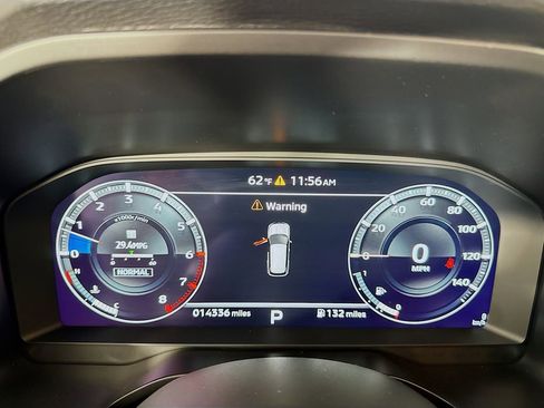 Used 2024 Mitsubishi Outlander SE image 18