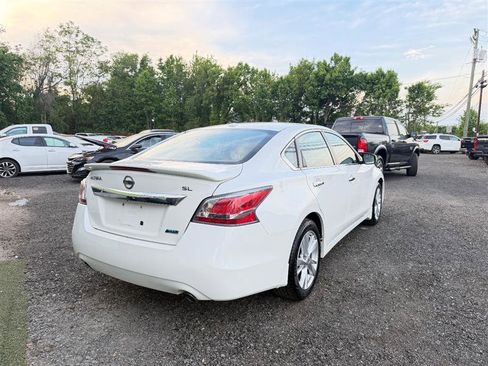 Used 2014 Nissan Altima 2.5 SL w/ Technology Package image 4