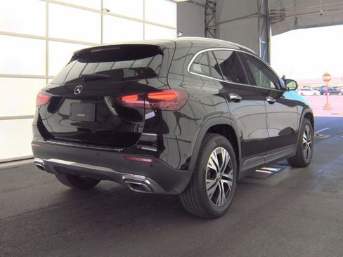 Used 2025 Mercedes-Benz GLA 250 image 7
