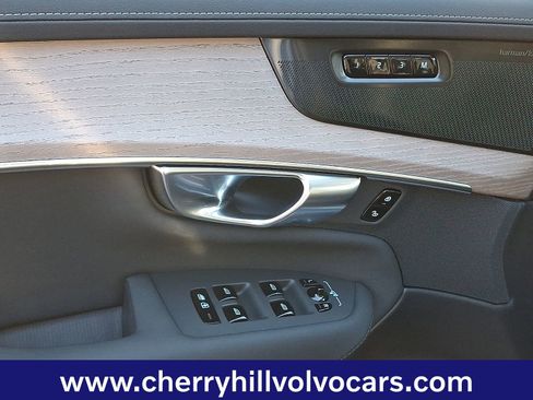 New 2026 Volvo XC90 B5 Plus image 9