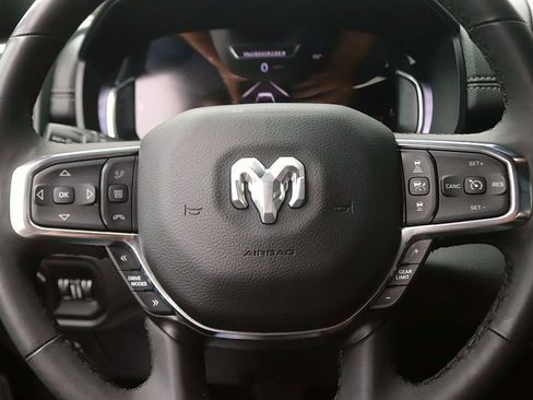 Used 2025 RAM 1500 Laramie AWD/4WD image 17