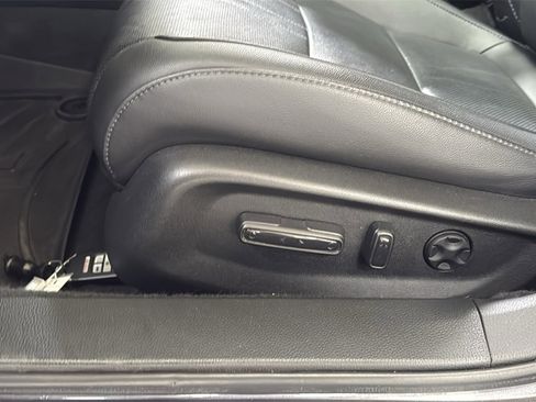 Used 2021 Honda Accord Touring image 14