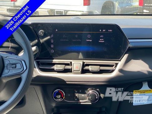 New 2026 Chevrolet TrailBlazer LS w/ LS Convenience Package AWD/4WD image 19