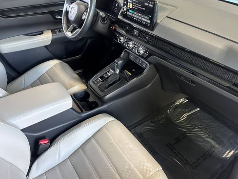 Used 2023 Honda CR-V EX-L image 34