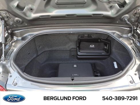 Used 2024 MAZDA MX-5 Miata RF Grand Touring image 13