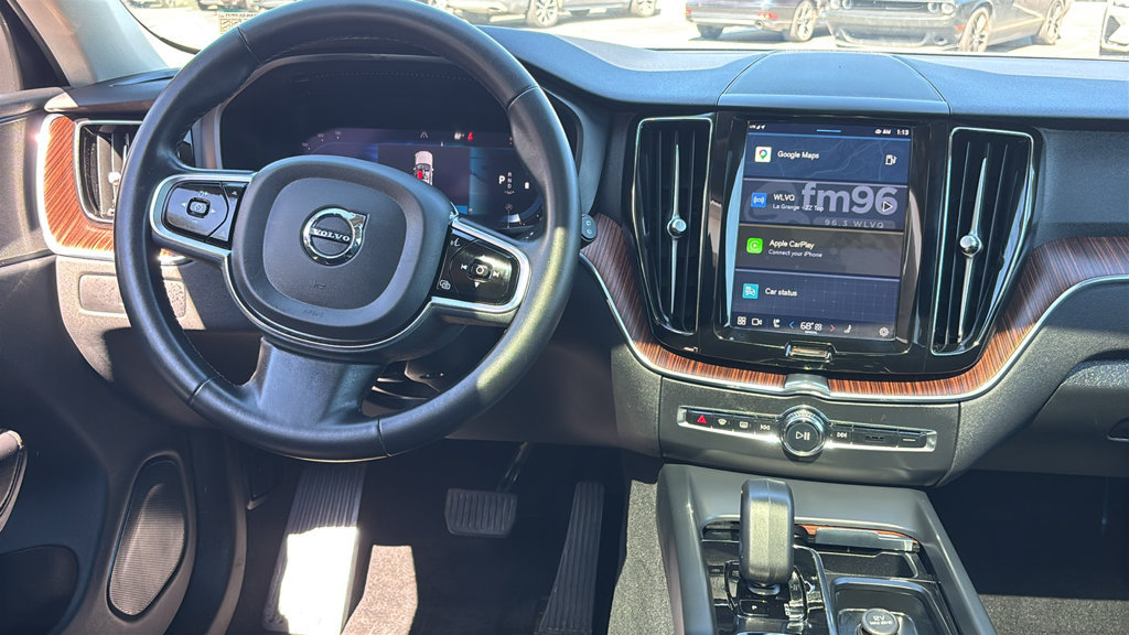 Used 2023 Volvo XC60 B5 Plus AWD/4WD image 7