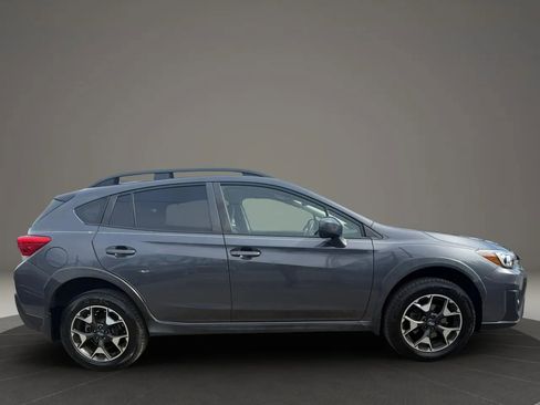 Used 2020 Subaru Crosstrek 2.0i Premium image 4