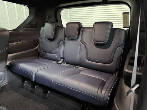 New 2026 INFINITI QX80 4WD image 37