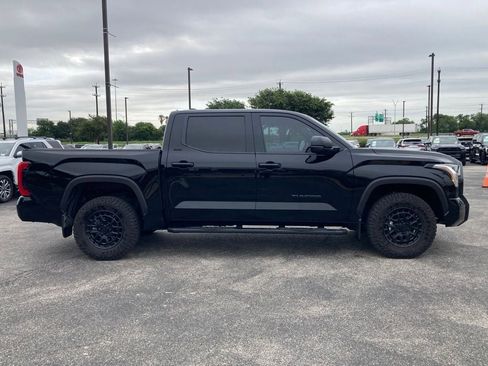 Certified 2025 Toyota Tundra SR5 w/ SR5 Premium Package AWD/4WD image 4