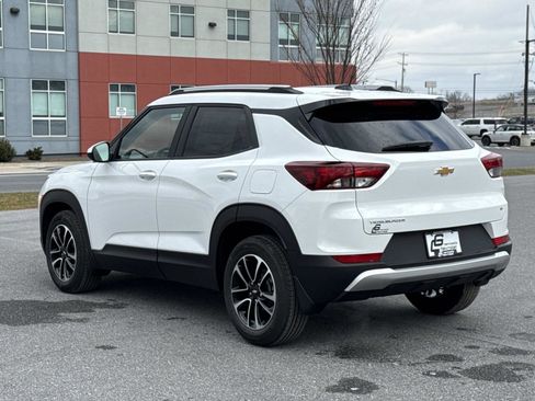 New 2026 Chevrolet TrailBlazer LT image 14