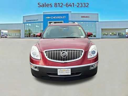 Used 2011 Buick Enclave CXL image 2