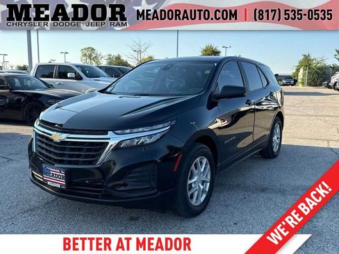 Used 2023 Chevrolet Equinox LS w/ LS Convenience Package FWD image 1