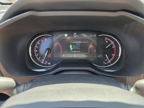 Certified 2024 Toyota RAV4 LE FWD image 29