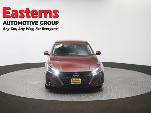 Used 2023 Nissan Altima 2.5 SV FWD image 52