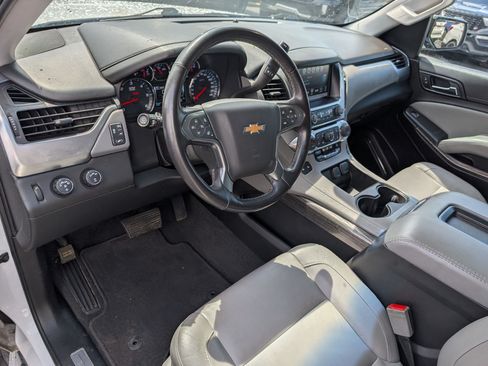 Used 2020 Chevrolet Suburban LT AWD/4WD image 16