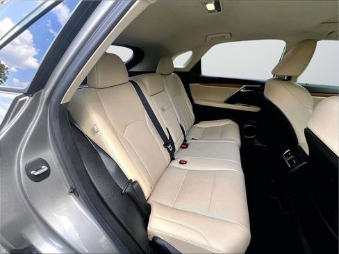Used 2022 Lexus RX 350 FWD w/ Premium Package image 10