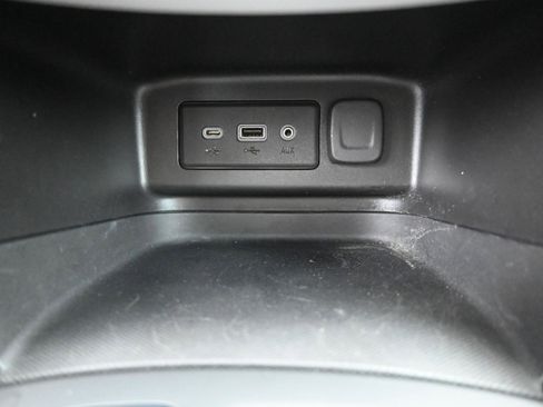 Used 2022 Chevrolet Equinox LS w/ LS Convenience Package AWD/4WD image 17