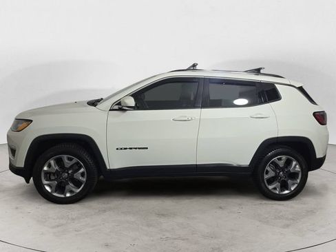 Used 2019 Jeep Compass Limited AWD/4WD image 2
