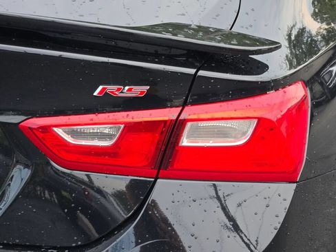 Used 2020 Chevrolet Malibu RS FWD image 16
