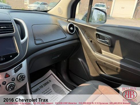 Used 2016 Chevrolet Trax LT AWD/4WD image 7