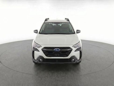 Certified 2024 Subaru Outback Premium AWD/4WD image 2