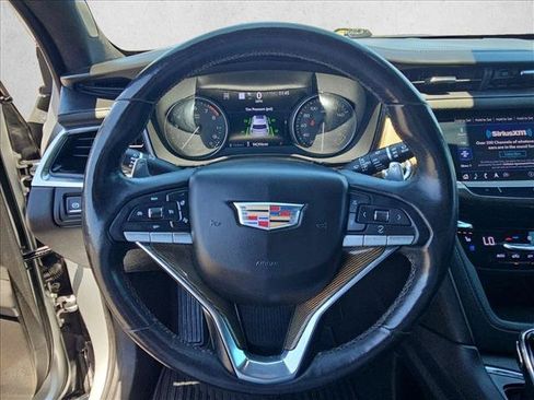Certified 2020 Cadillac XT6 Sport w/ Platinum Package AWD/4WD image 15