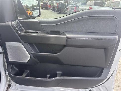 Used 2024 Ford F150 Lariat w/ Equipment Group 502A High AWD/4WD image 14