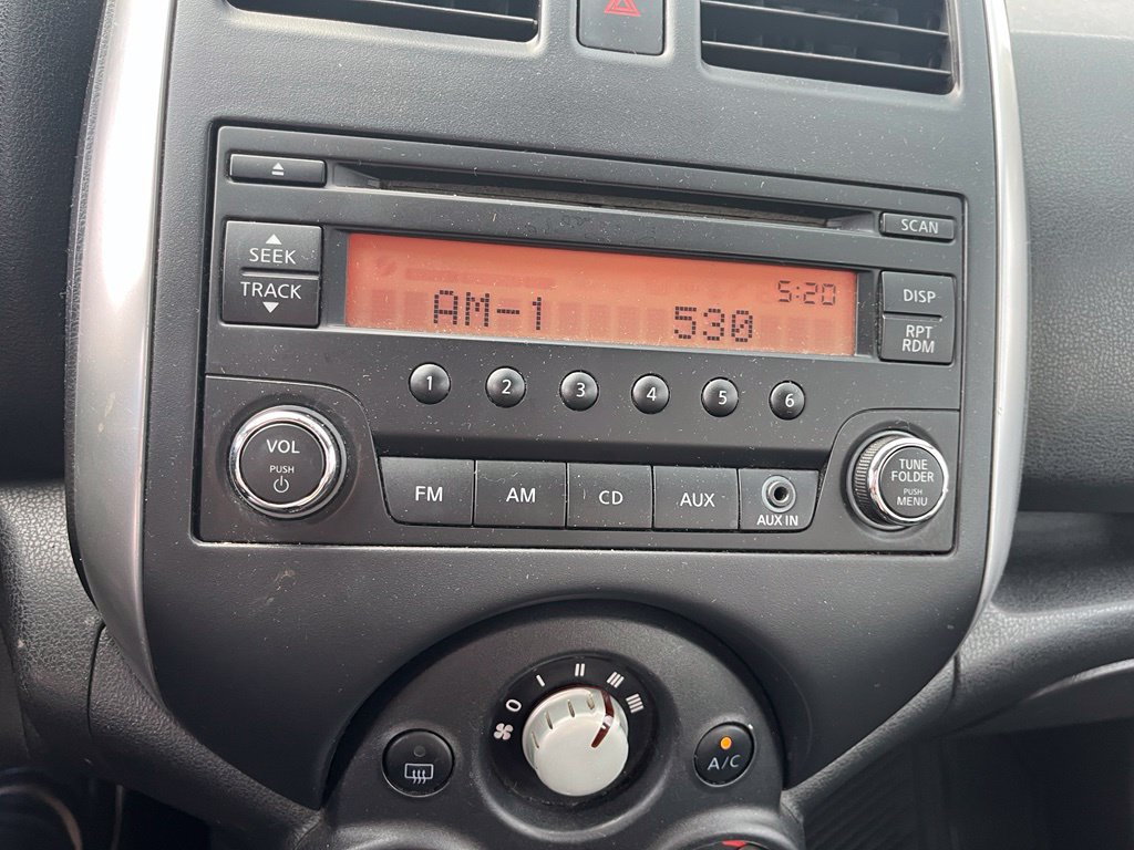Used 2014 Nissan Versa Note SV FWD image 13