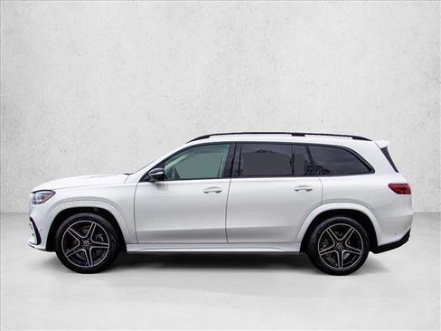 New 2026 Mercedes-Benz GLS 450 4MATIC image 8