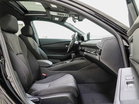 New 2025 Honda Accord Sport image 32