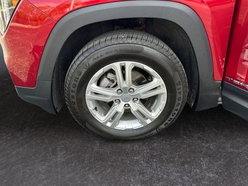 Used 2022 GMC Terrain SLE w/ Driver Convenience Package AWD/4WD image 14