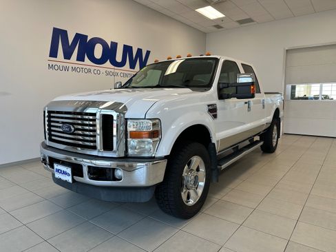 Used 2009 Ford F350 Lariat AWD/4WD image 2