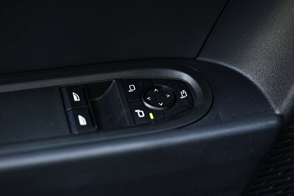 New 2026 MINI Cooper 2-Door Hardtop FWD image 17