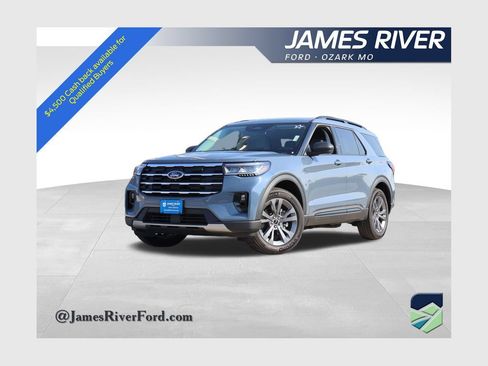 New 2026 Ford Explorer Active w/ Active Comfort Package AWD/4WD image 1