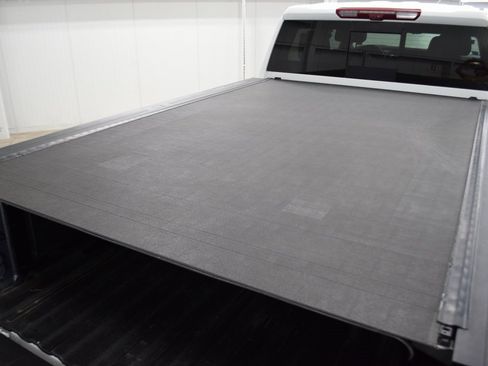 Used 2024 GMC Sierra 3500 Denali w/ Denali Reserve Package image 23